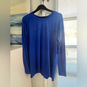 Lululemon long sleeve swiftly tech 2.0 in size 20